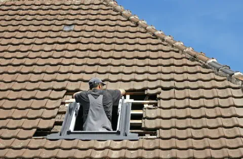 Pose de velux - Val-de-Vie